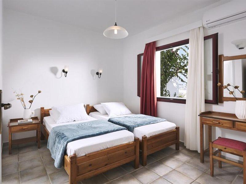 Eva Suites & Apartments Agia Marina エクステリア 写真
