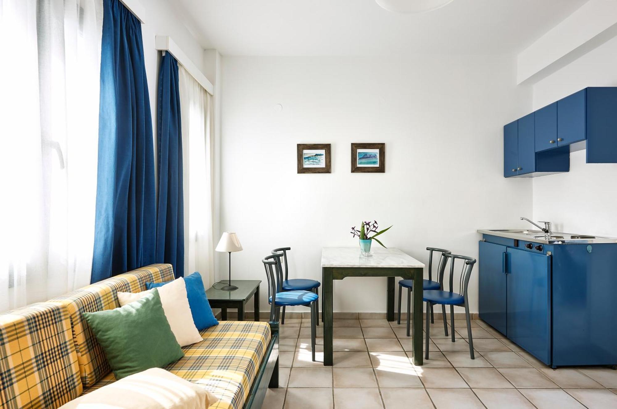 Eva Suites & Apartments Agia Marina 部屋 写真