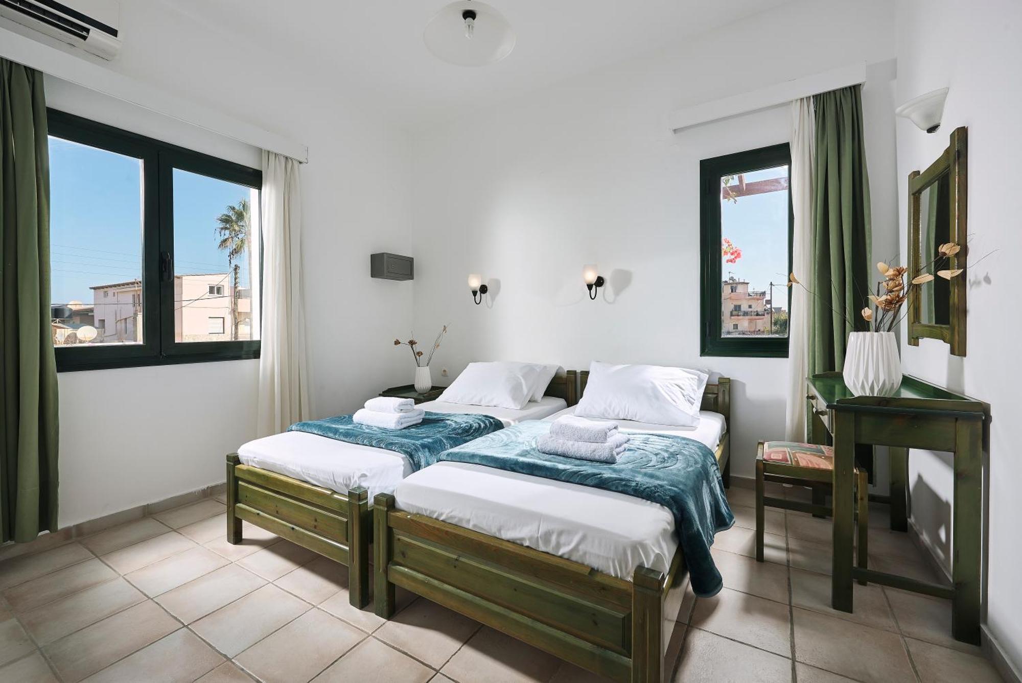 Eva Suites & Apartments Agia Marina 部屋 写真