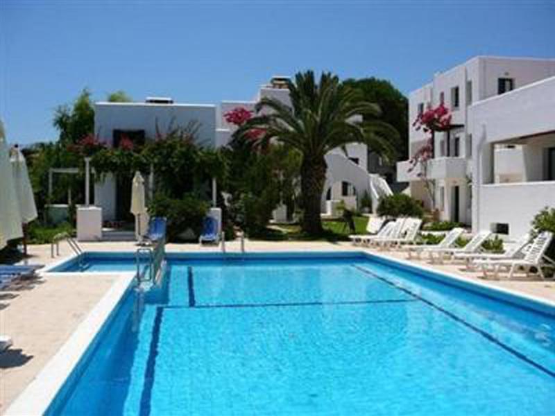 Eva Suites & Apartments Agia Marina エクステリア 写真